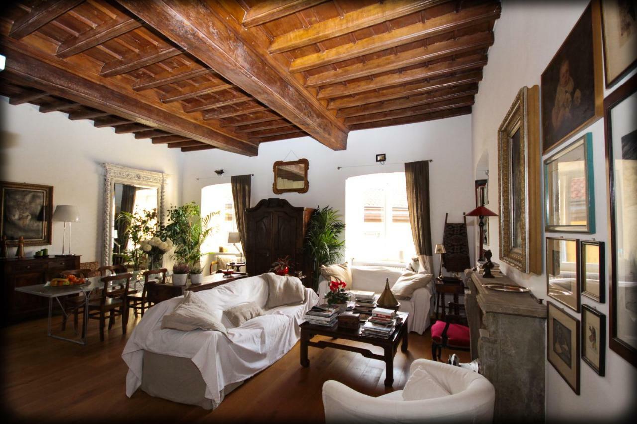 Bed & Breakfast Porta Palatina *